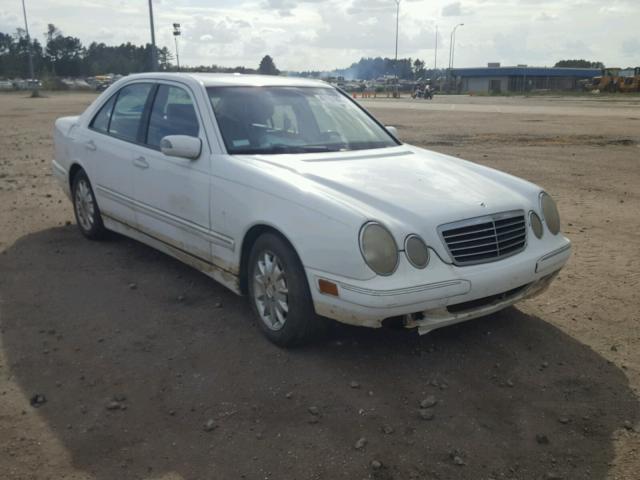 WDBJF65J81B224001 - 2001 MERCEDES-BENZ E 320 WHITE photo 1