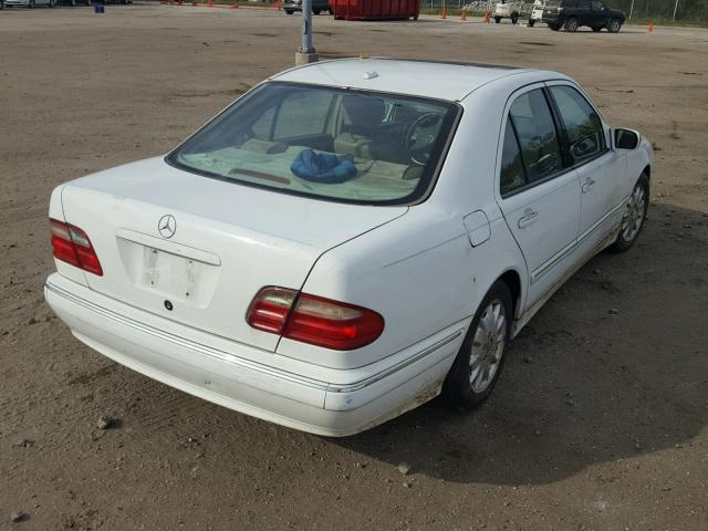 WDBJF65J81B224001 - 2001 MERCEDES-BENZ E 320 WHITE photo 4