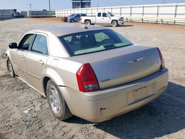 2C3KA53G26H497296 - 2006 CHRYSLER 300 TOURIN GOLD photo 3