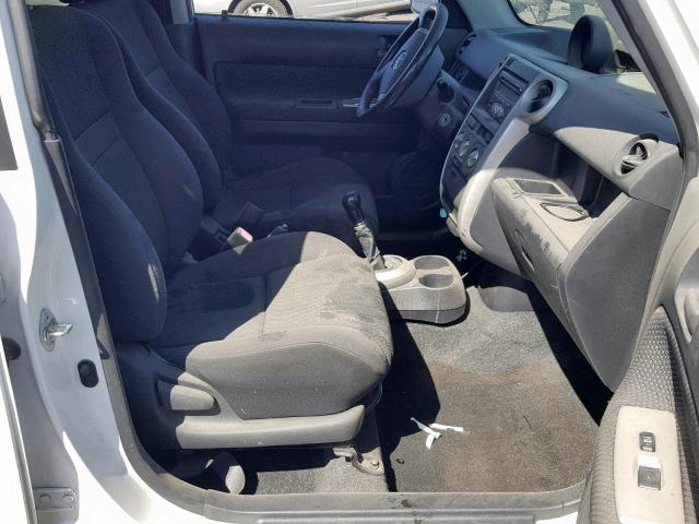 JTLKT334464039681 - 2006 TOYOTA SCION XB 白色 照片 5