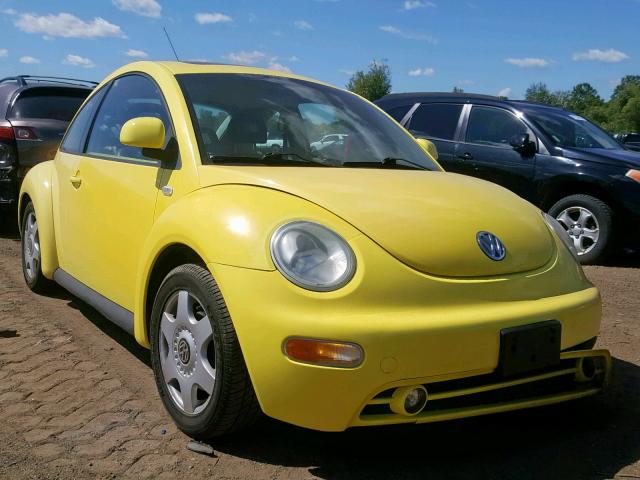 3VWCA21C1YM403067 - 2000 VOLKSWAGEN NEW BEETLE YELLOW photo 1