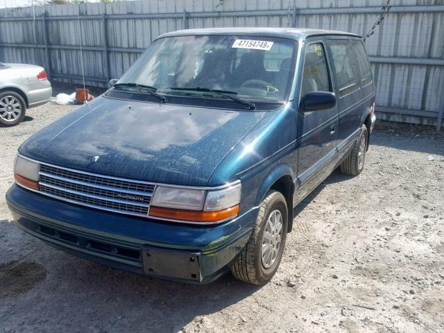 2P4GH45R9SR239668 - 1995 PLYMOUTH VOYAGER SE GREEN photo 2