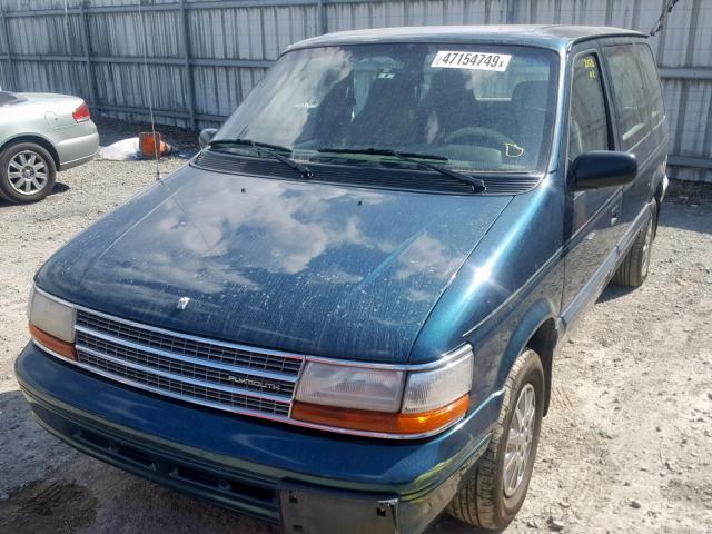 2P4GH45R9SR239668 - 1995 PLYMOUTH VOYAGER SE GREEN photo 9