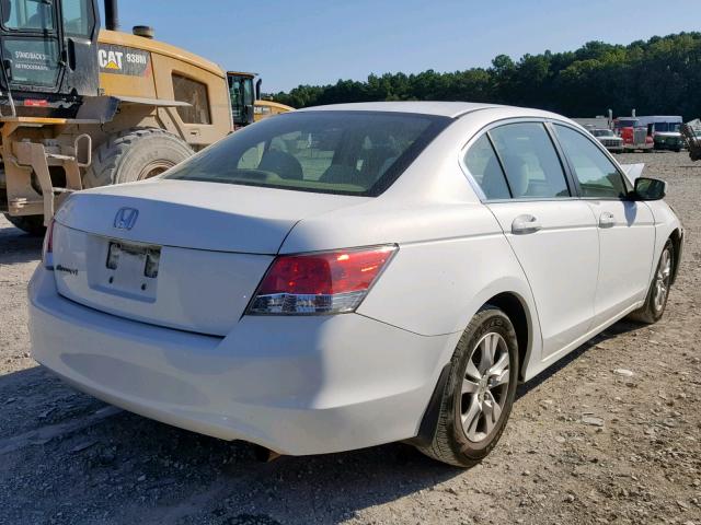 1HGCP26459A017514 - 2009 HONDA ACCORD LXP WHITE photo 4