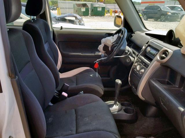 JTLKT324740164681 - 2004 TOYOTA SCION XB 白色 照片 5