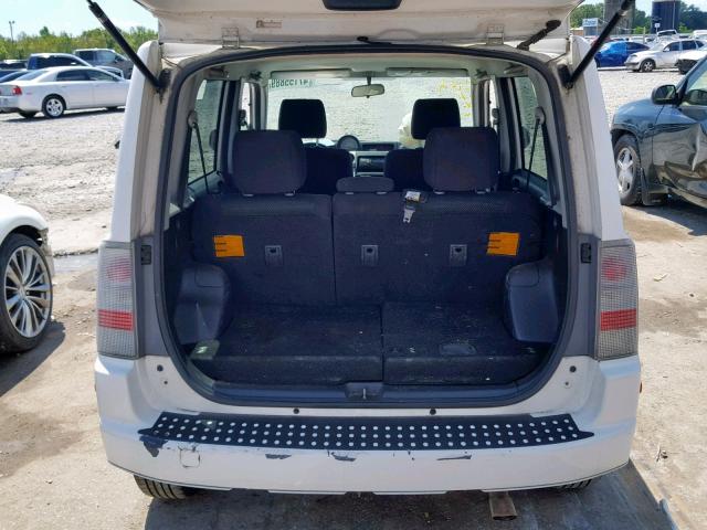 JTLKT324740164681 - 2004 TOYOTA SCION XB 白色 照片 9