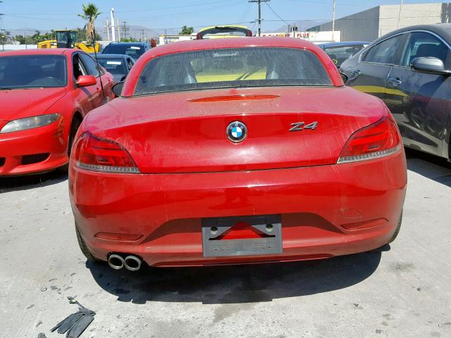 WBALM5C54BE378458 - 2011 BMW Z4 SDRIVE3 RED photo 6