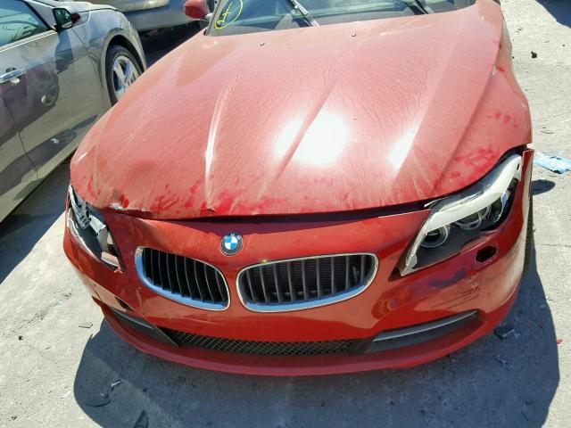 WBALM5C54BE378458 - 2011 BMW Z4 SDRIVE3 RED photo 9