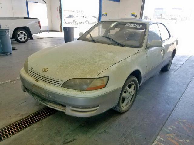 JT8GK13T1S0098560 - 1995 LEXUS ES 300 WHITE photo 2