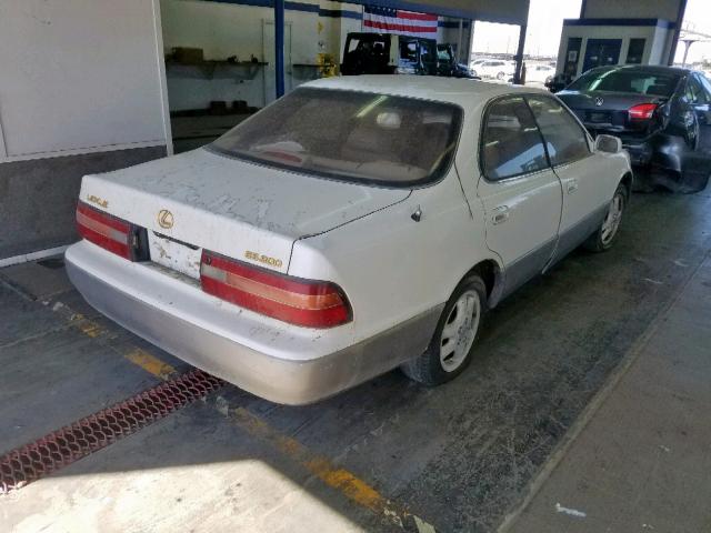 JT8GK13T1S0098560 - 1995 LEXUS ES 300 WHITE photo 4