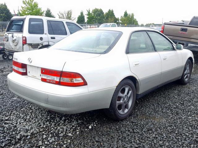 JT8BF28G4Y5077567 - 2000 LEXUS ES 300 WHITE photo 4