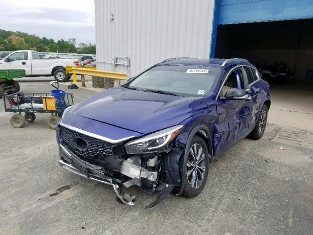 SJKCH5CR9HA035085 - 2017 INFINITI QX30 BASE BLUE photo 2