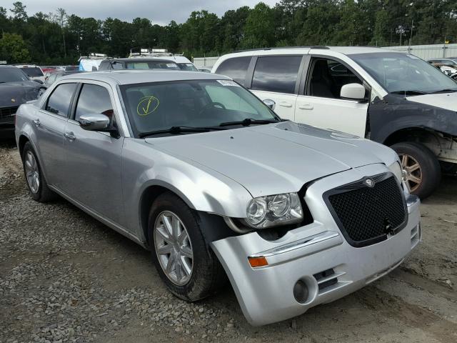 2C3KA63H58H229392 - 2008 CHRYSLER 300C SILVER photo 1