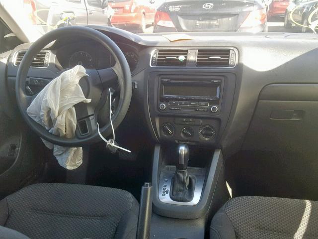 3VW2K7AJ1EM354646 - 2014 VOLKSWAGEN JETTA BASE 石墨色 照片 9