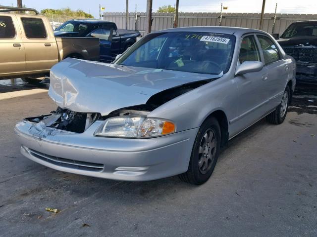 1YVGF22C825304872 - 2002 MAZDA 626 LX SILVER photo 2