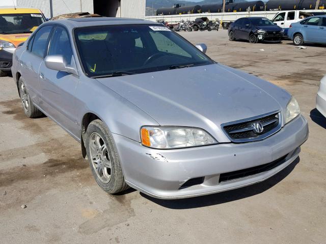 19UUA5666YA005413 - 2000 ACURA 3.2TL SILVER photo 1