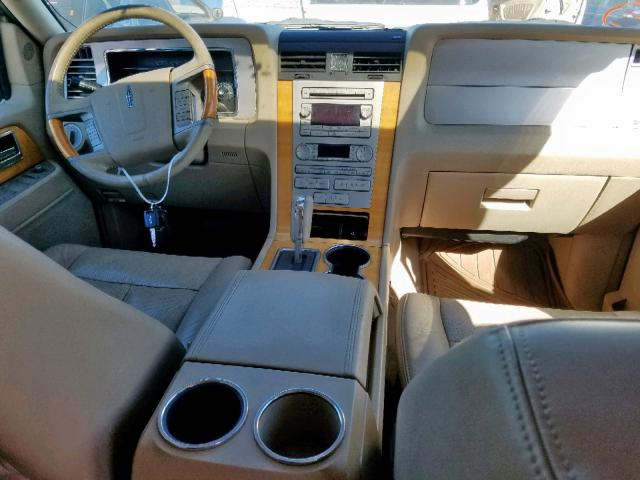 5LMFU28527LJ17641 - 2007 LINCOLN NAVIGATOR GOLD photo 9