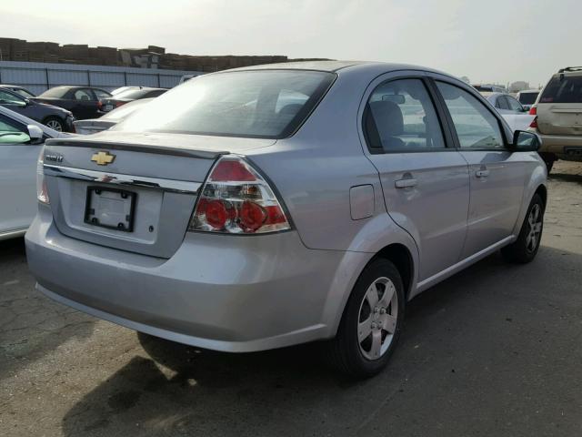 KL1TD5DE3AB044902 - 2010 CHEVROLET AVEO LS SILVER photo 4