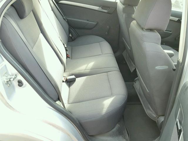 KL1TD5DE3AB044902 - 2010 CHEVROLET AVEO LS SILVER photo 6