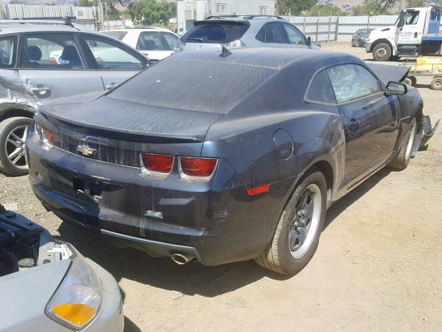 2G1FA1E39D9247232 - 2013 CHEVROLET CAMARO LS BLUE photo 4