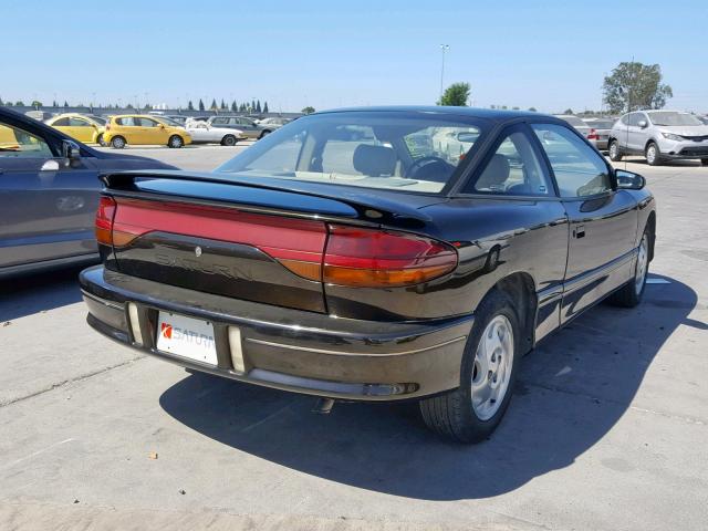 1G8ZG1276SZ171489 - 1995 SATURN SC2 BLACK photo 4