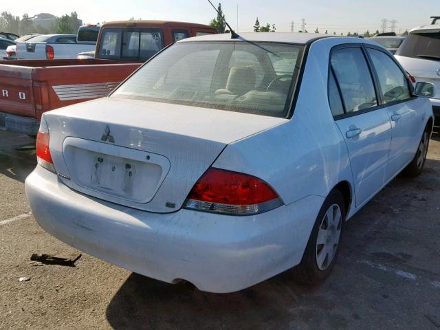 JA3AJ26E35U016708 - 2005 MITSUBISHI LANCER ES WHITE photo 4