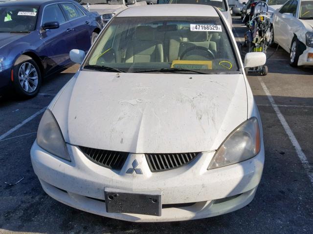 JA3AJ26E35U016708 - 2005 MITSUBISHI LANCER ES WHITE photo 9