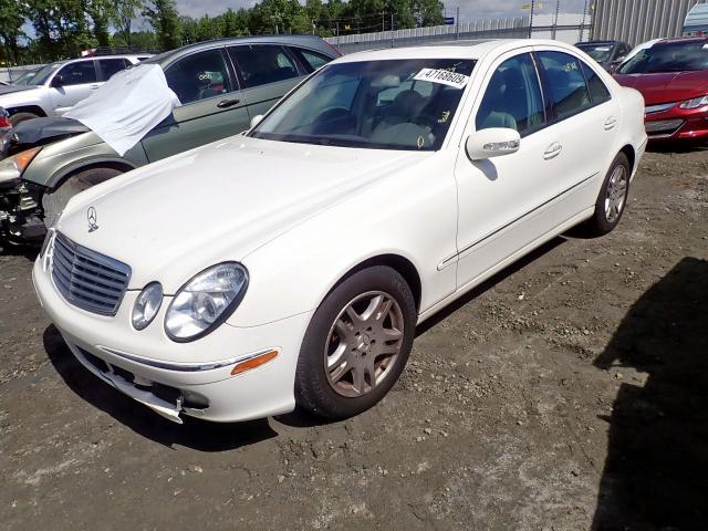 WDBUF65J94A534102 - 2004 MERCEDES-BENZ E 320 WHITE photo 2