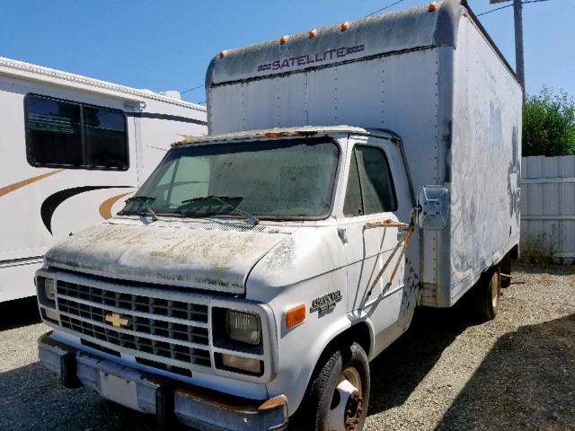 2GBHG31K7P4116619 - 1993 CHEVROLET VAN WHITE photo 2