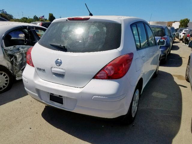 3N1BC1CP0BL364779 - 2011 NISSAN VERSA S WHITE photo 4