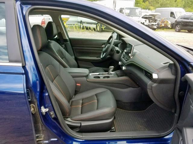 1N4BL4CV5KC177066 - 2019 NISSAN ALTIMA SR BLUE photo 5