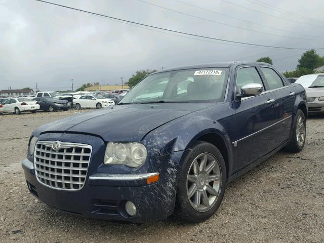 2C3KA63H76H134975 - 2006 CHRYSLER 300C BLUE photo 2