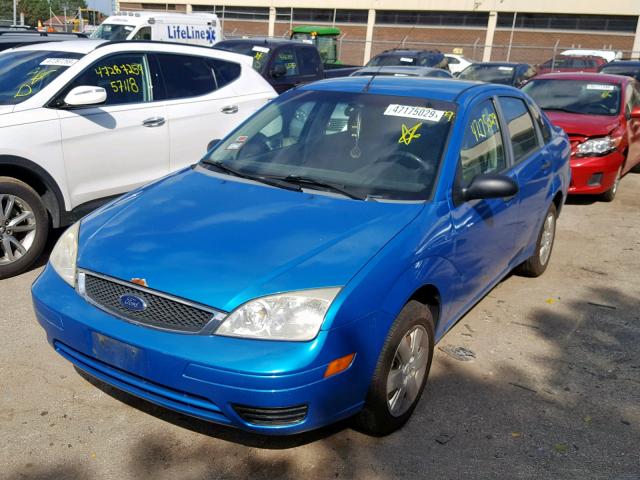 1FAFP34N37W243344 - 2007 FORD FOCUS ZX4 BLUE photo 2