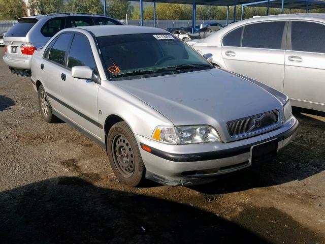 YV1VS2555YF506250 - 2000 VOLVO S40 SILVER photo 1