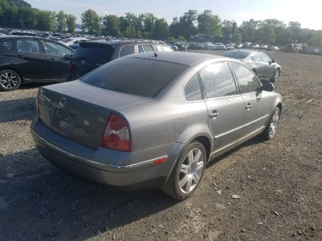 WVWRU63BX5E060048 - 2005 VOLKSWAGEN PASSAT GLX 灰色 照片 4
