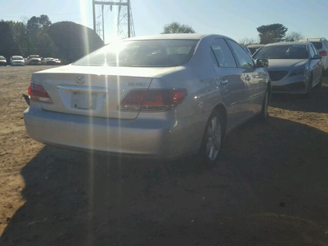 JTHBA30G655116302 - 2005 LEXUS ES SILVER photo 4