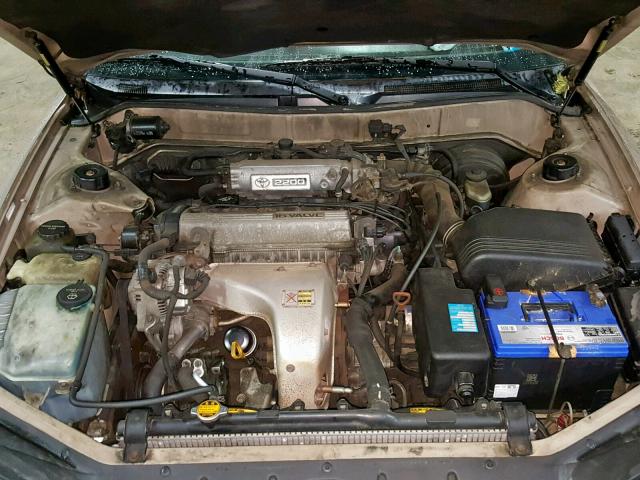 JT2SK13E7N0078517 - 1992 TOYOTA CAMRY XLE TAN photo 7