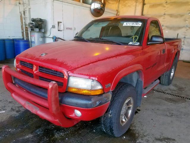 1B7GG26Y8VS282905 - 1997 DODGE DAKOTA RED photo 2