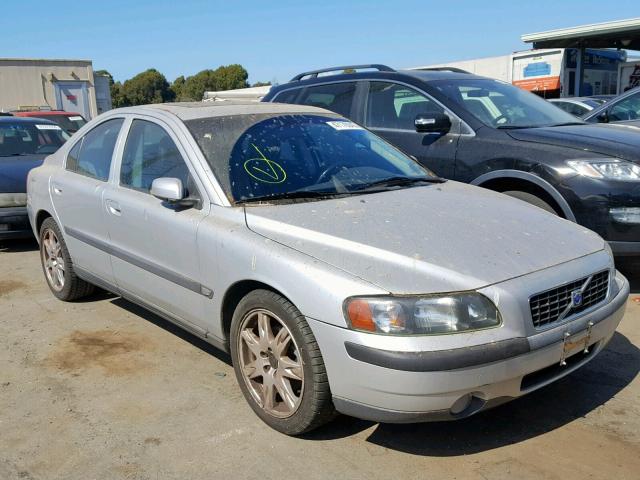 YV1RS64A242405398 - 2004 VOLVO S60 SILVER photo 1