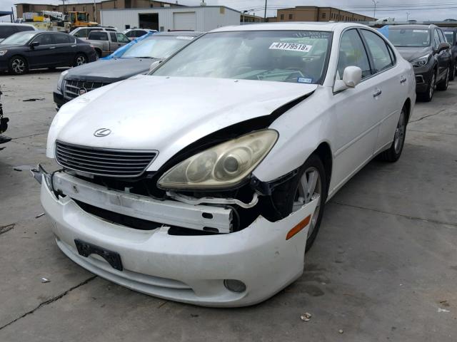 JTHBA30G955094604 - 2005 LEXUS ES 330 WHITE photo 2