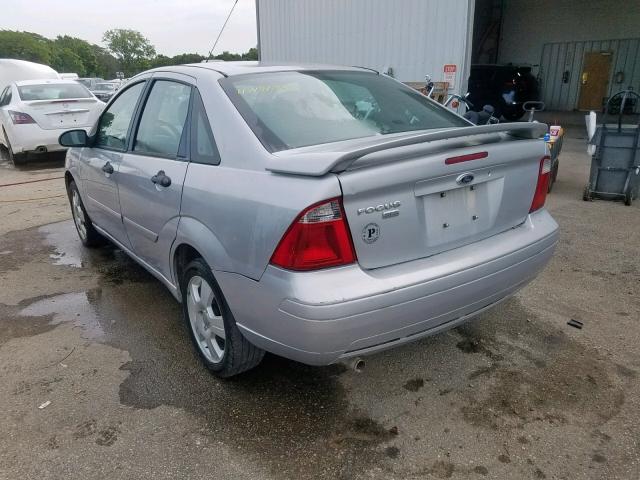 1FAFP34N77W111445 - 2007 FORD FOCUS ZX4 SILVER photo 3