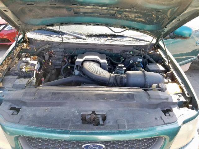 1FTZX1764WNA27216 - 1998 FORD F150 GREEN photo 7