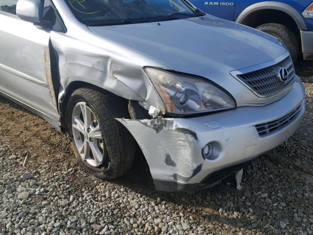 JTJHW31UX82064757 - 2008 LEXUS RX 400H SILVER photo 9