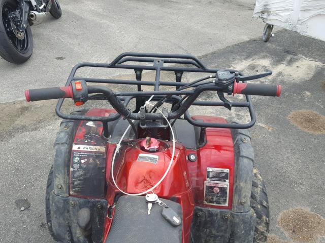 L6ZSCJLA1H1006817 - 2017 ATV FOUR WHEEL RED photo 5