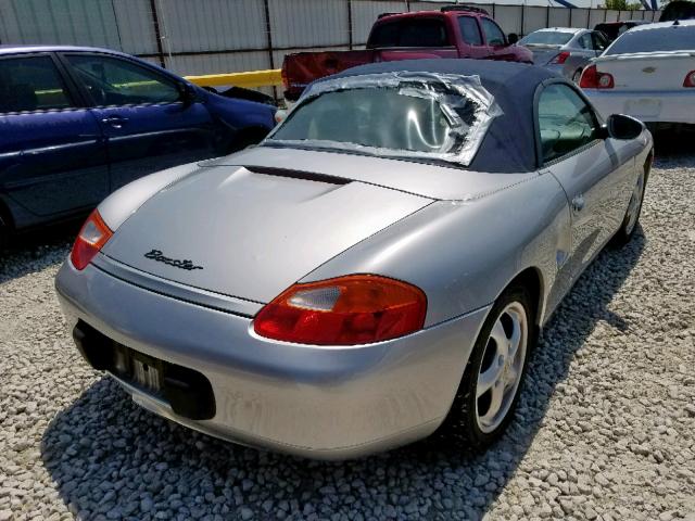 WP0CA2989XU626423 - 1999 PORSCHE BOXSTER SILVER photo 4