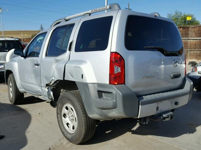 5N1AN0NW1FN658341 - 2015 NISSAN XTERRA X SILVER photo 9