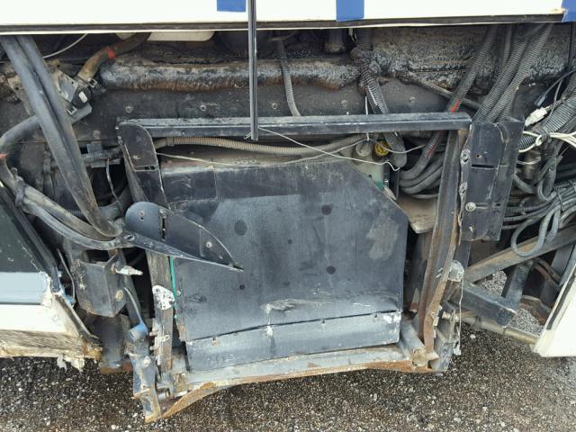 1RF42464062039044 - 2006 ROADMASTER RAIL MONOCOQUE TAN photo 7