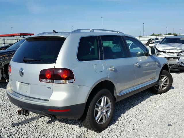 WVGBE77L49D023138 - 2009 VOLKSWAGEN TOUAREG 2 GOLD photo 4