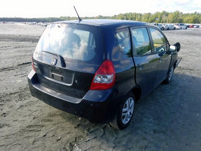 JHMGD38417S007872 - 2007 HONDA FIT BLACK photo 4