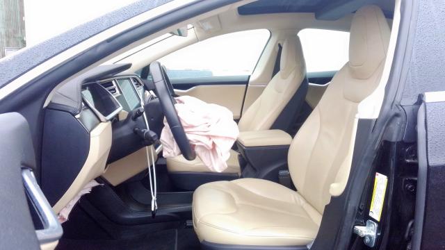 5YJSA1H10EFP36180 - 2014 TESLA MODEL S أسود صورة 8